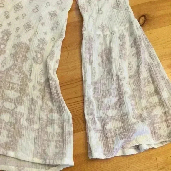 Dee Elle long sleeve open back shirt - Picture 6 of 6